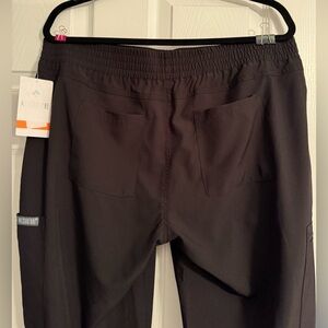 Med Couture Energy Jogger Scrub Pants 8739 size Large